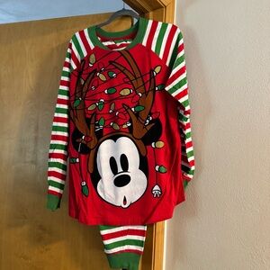 Men’s 2XL Disney Christmas pajama set